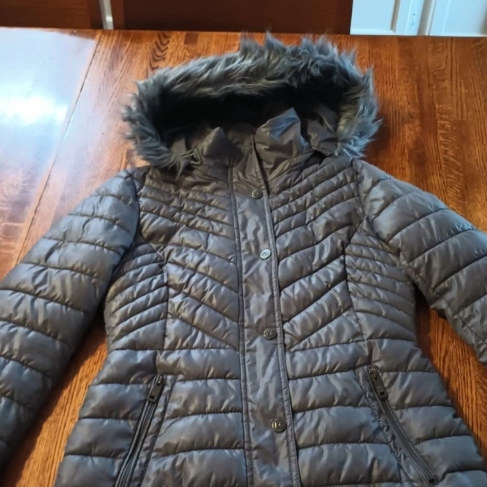 Women's Quilted Gray Jacket with Faux Fur Hood